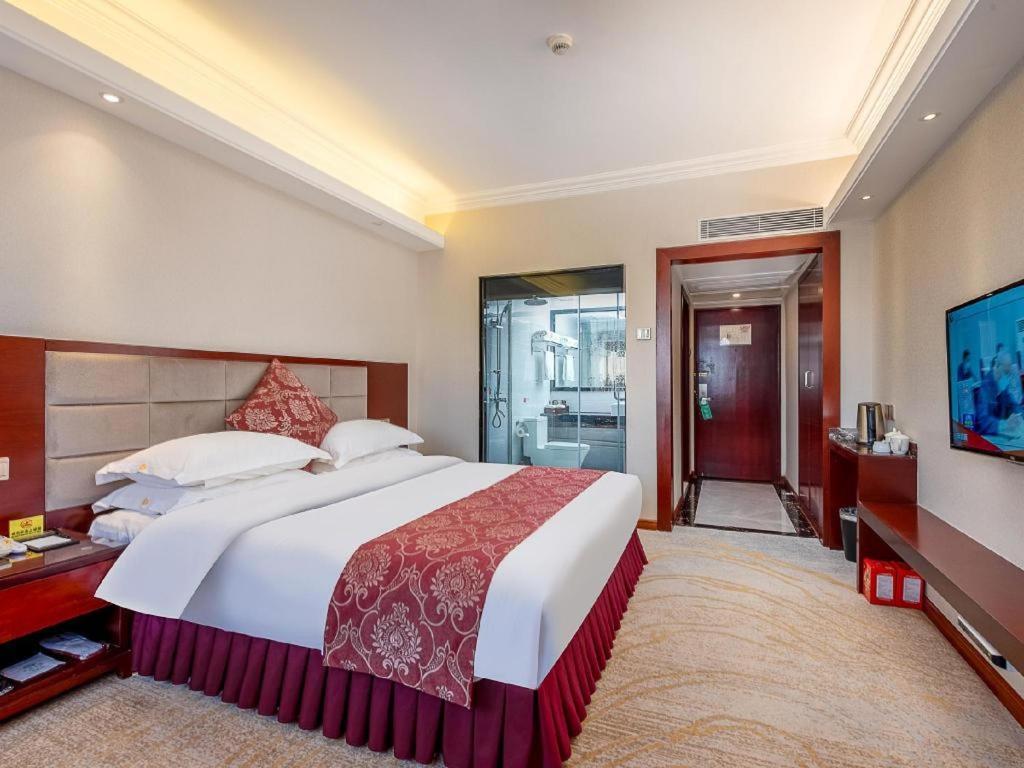 Overseas Chinese Hotel Чжухай Экстерьер фото