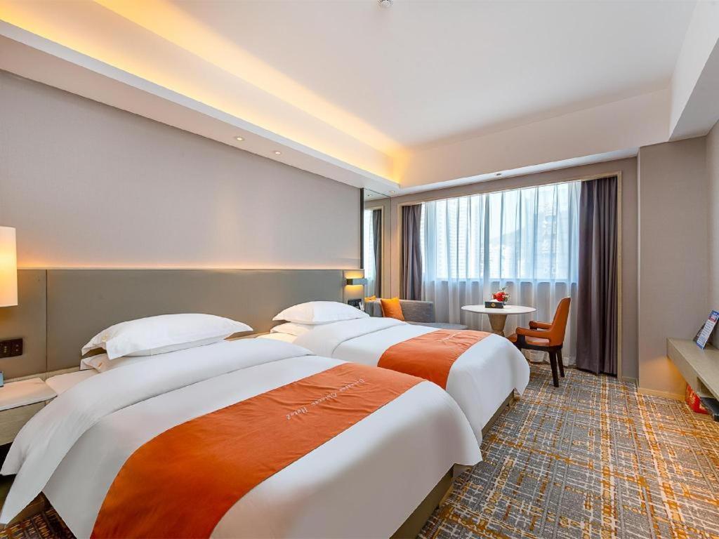 Overseas Chinese Hotel Чжухай Экстерьер фото