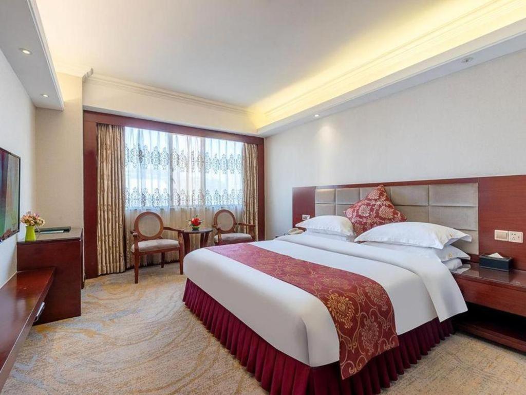 Overseas Chinese Hotel Чжухай Экстерьер фото