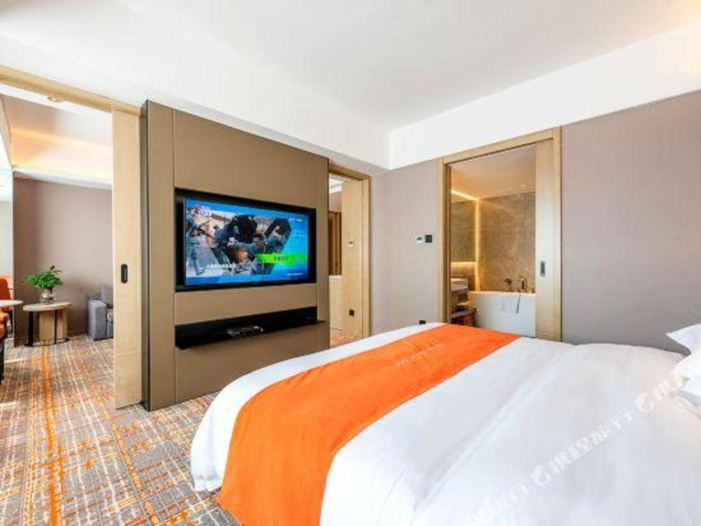 Overseas Chinese Hotel Чжухай Экстерьер фото